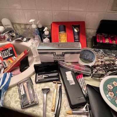 Sale Photo Thumbnail #212