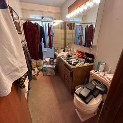 Sale Photo Thumbnail #208