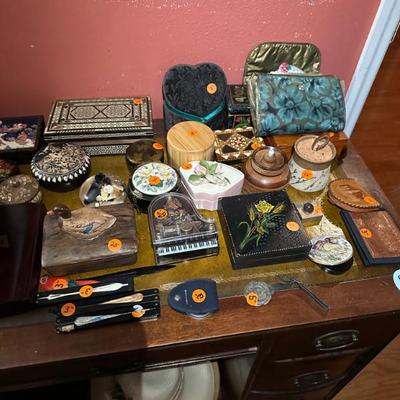 Sale Photo Thumbnail #102