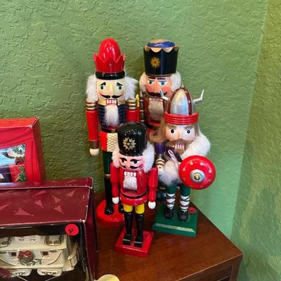 Sale Photo Thumbnail #64