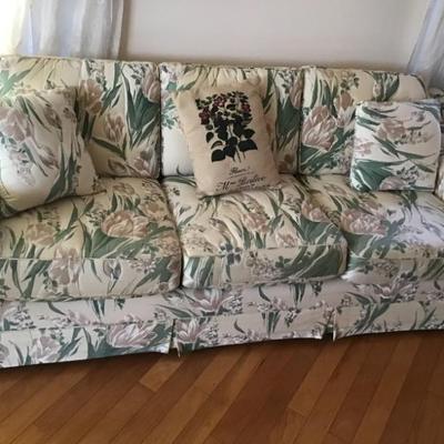 Sale Photo Thumbnail #113