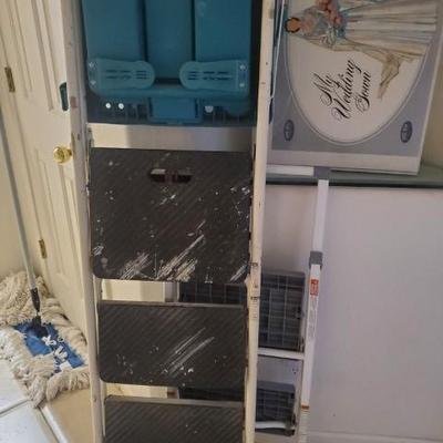 Sale Photo Thumbnail #126