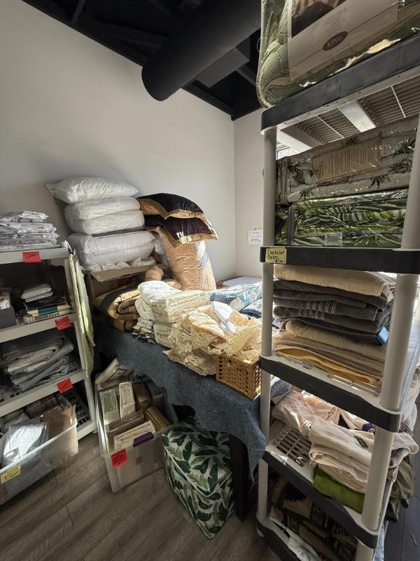 Sale Photo Thumbnail #22