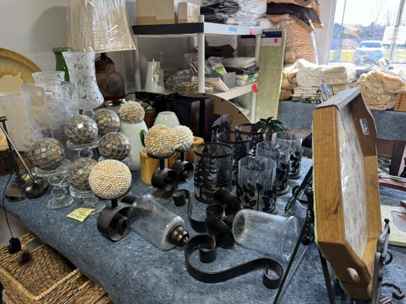 Sale Photo Thumbnail #16