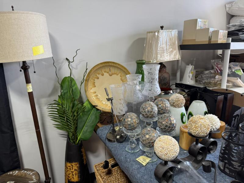 Sale Photo Thumbnail #14