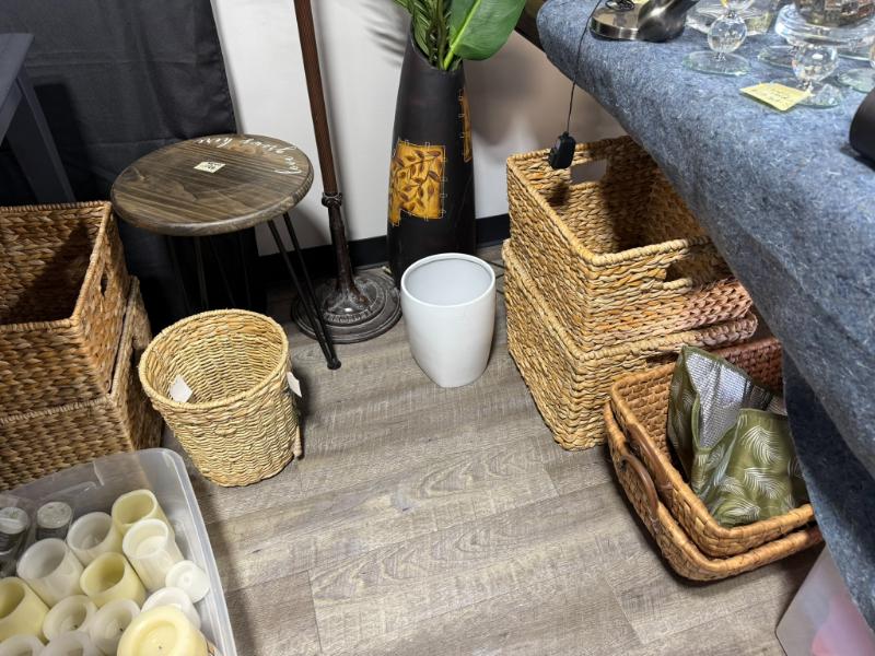 Sale Photo Thumbnail #15