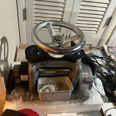 Sale Photo Thumbnail #65