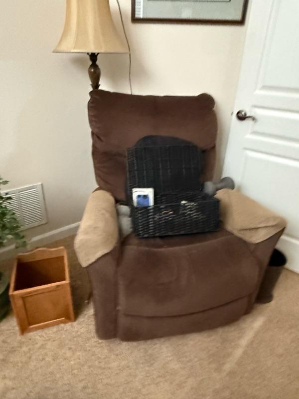 Sale Photo Thumbnail #25