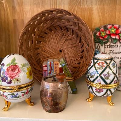 Sale Photo Thumbnail #396