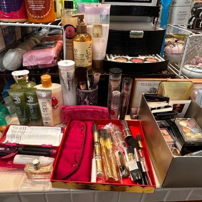 Sale Photo Thumbnail #695