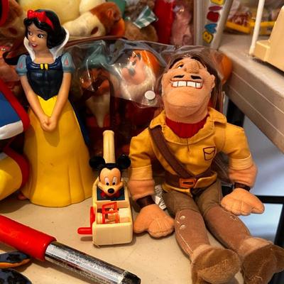 Sale Photo Thumbnail #564