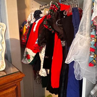 Sale Photo Thumbnail #589