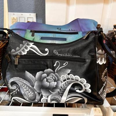 Sale Photo Thumbnail #681