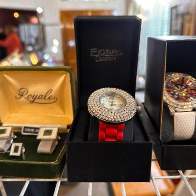 Sale Photo Thumbnail #164