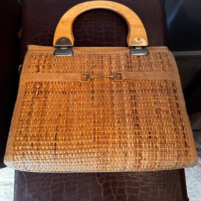 Sale Photo Thumbnail #736