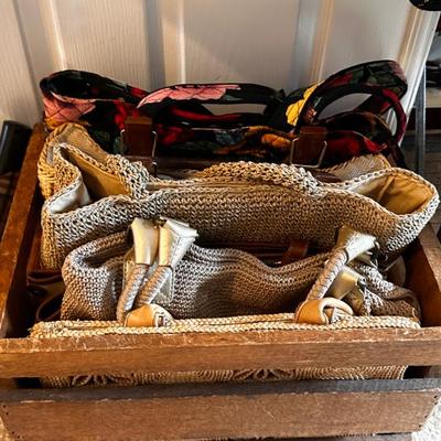 Sale Photo Thumbnail #645