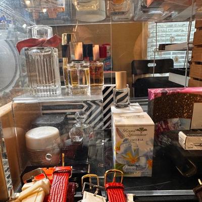 Sale Photo Thumbnail #149