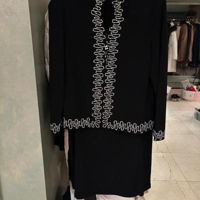 Sale Photo Thumbnail #48