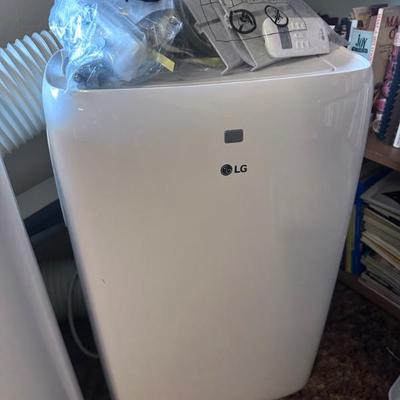 Sale Photo Thumbnail #44