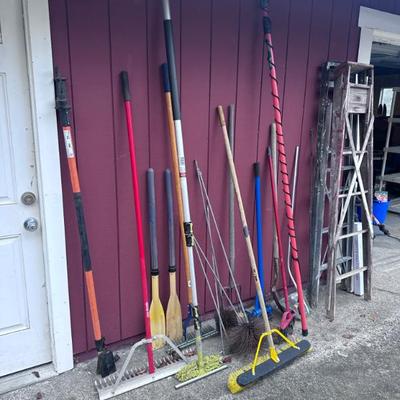 Sale Photo Thumbnail #319