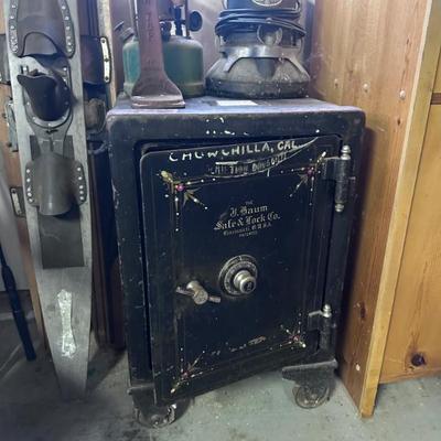 Sale Photo Thumbnail #303