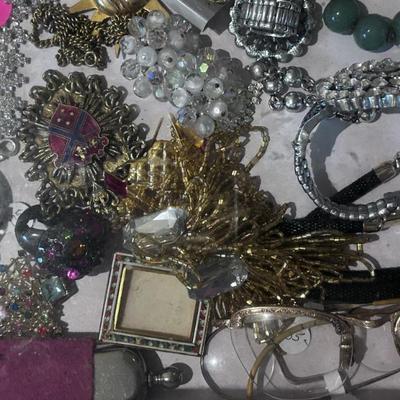 Sale Photo Thumbnail #5