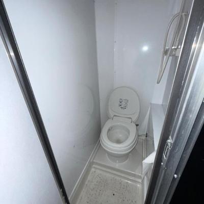 Sale Photo Thumbnail #173