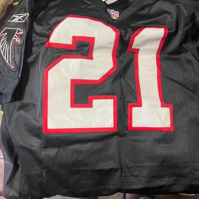 Sale Photo Thumbnail #16