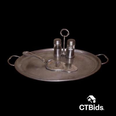 DS222  - Match 19" Oval Serving Platter, Server, and Salt & Pepper 