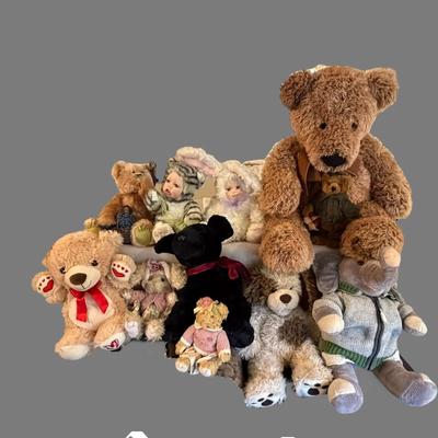 DS107 -11 Stuffed Toys - Build-A-Bear, Cuddle Kids, Russ, FAO