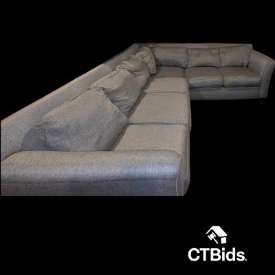 DS420 - Robert Michael Tweed Sectional