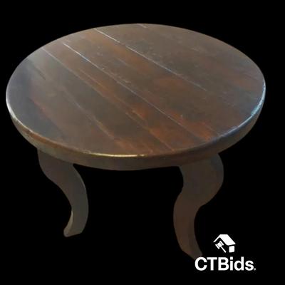 DS202 - Rustic Finish Occasional Table