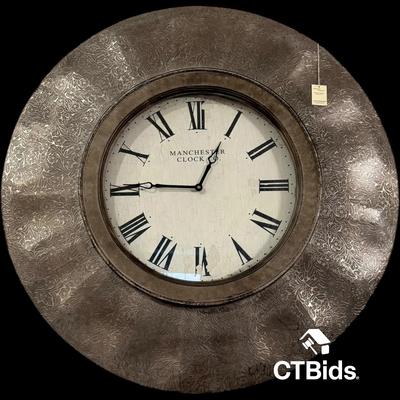 DS120 - 3' Round Crestview Wall Clock