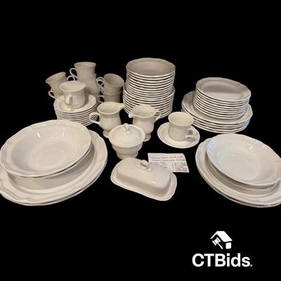 DS500 - Mikasa French Countryside Stoneware, F9000