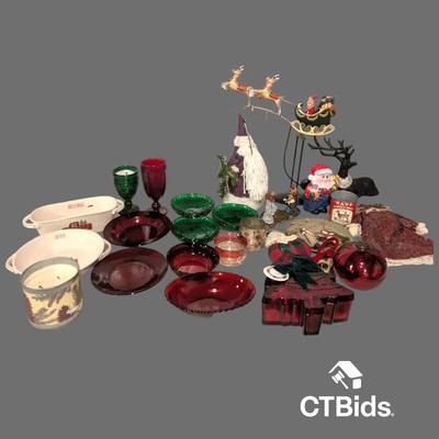 DS412 - Holiday Glassware