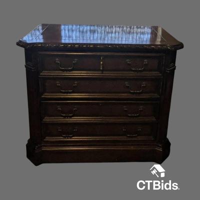 DS403 - Wooden 2 Drawer Filing Cabinet With Keys