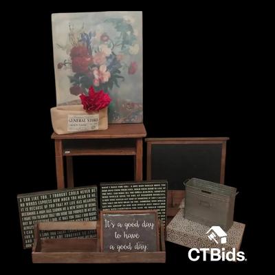 DS215 - School House Theme Decor