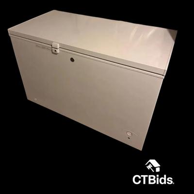 DS330 - GE Chest Freezer