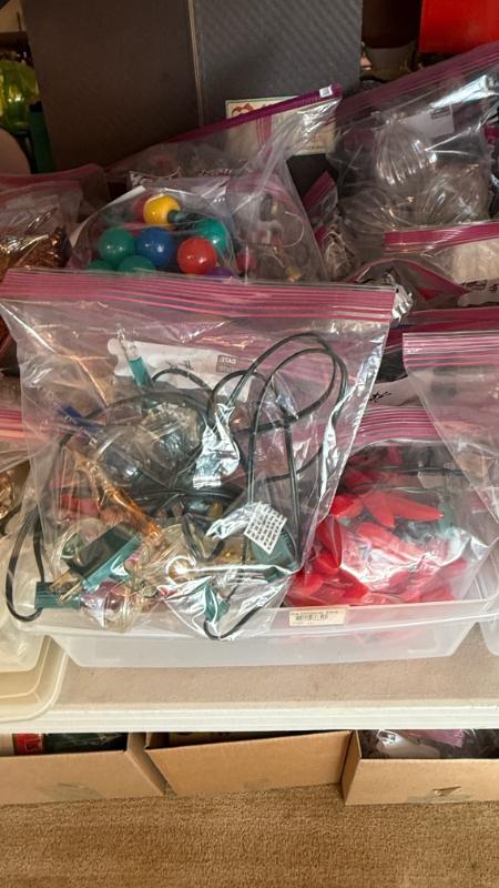 Sale Photo Thumbnail #597