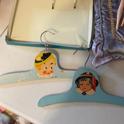 Sale Photo Thumbnail #417