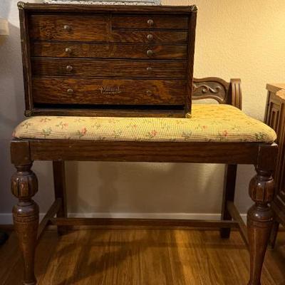 Sale Photo Thumbnail #543