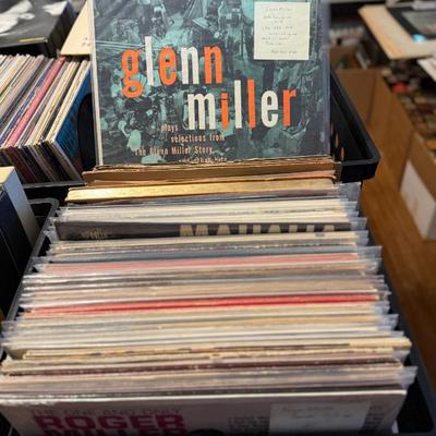 Sale Photo Thumbnail #433