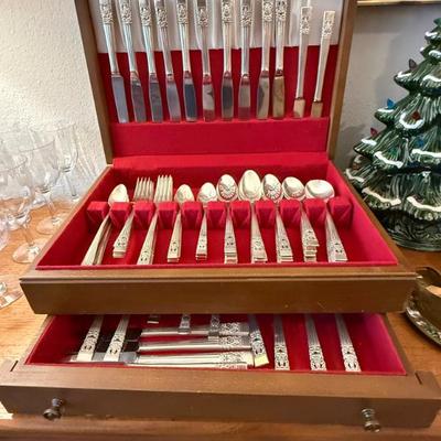 Sale Photo Thumbnail #117