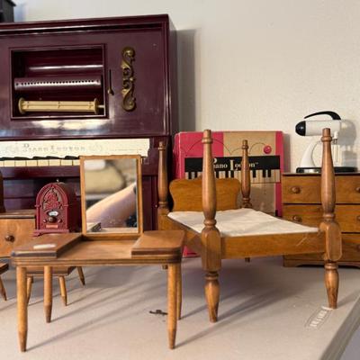 Sale Photo Thumbnail #414