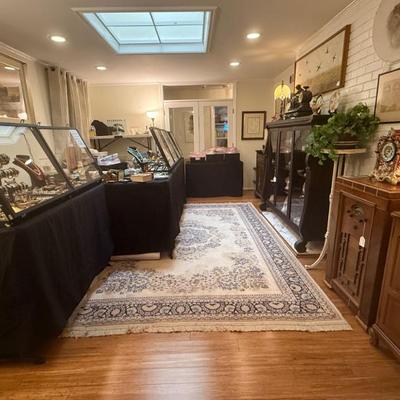 Sale Photo Thumbnail #307