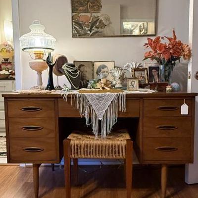 Sale Photo Thumbnail #534