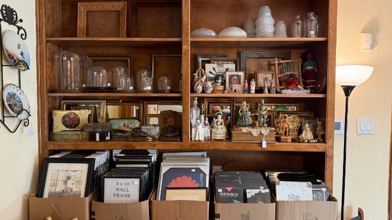 Sale Photo Thumbnail #637