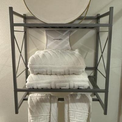 Sale Photo Thumbnail #551