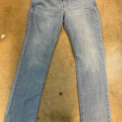 Sale Photo Thumbnail #120