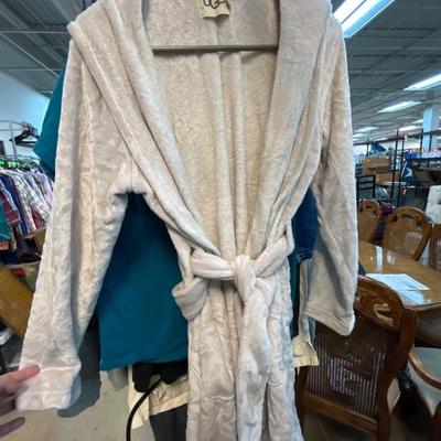 Sale Photo Thumbnail #92